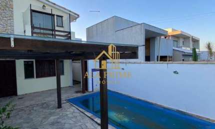 Casa com 5 quartos para alugar na Avenida Um, 22, Nova São Pedro, São Pedro da Aldeia
