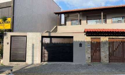Casa Independente Próximo a Praia do Forte em Cabo Frio