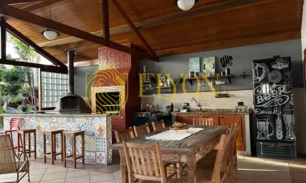 Casa Alto Padrão em Portal das Colinas, Guaratinguetá/SP