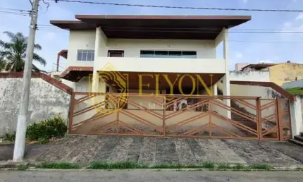 Casa Alto Padrão em Portal das Colinas, Guaratinguetá/SP