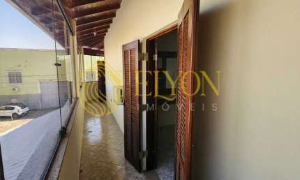 Casa com 4 quartos à venda na Vila Jacobelli, Guaratinguetá 