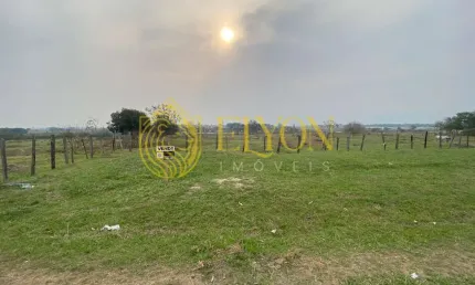 Casa comercial à venda no Jardim Esplanada, Guaratinguetá 
