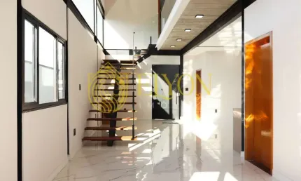 Casa Alto Padrão em Residencial Califórnia, Potim/SP