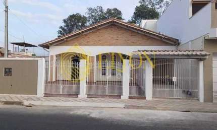 Casa com 3 quartos para alugar no Nova Lorena, Lorena 