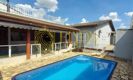 Casa em Residencial Village Santana, Guaratinguetá/SP