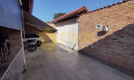 Casa com 3 quartos à venda no Jardim Rony, Guaratinguetá 