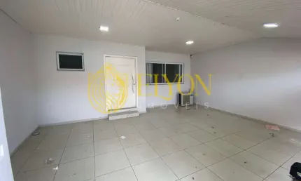 Casa com 3 quartos à venda no Pedregulho, Guaratinguetá 