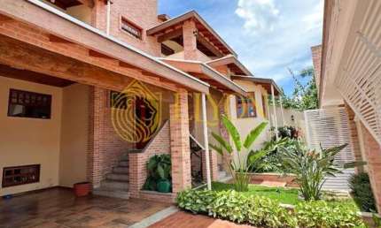 Casa Alto Padrão em Internacional Park, Guaratinguetá/SP