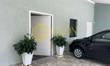Casa com 3 quartos à venda no Pedregulho, Guaratinguetá 