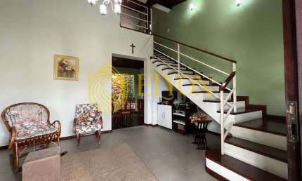 Casa Alto Padrão em Vila Comendador Rodrigues Alves, Guaratinguetá/SP