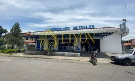 Prédio para alugar na Vila Velha, Roseira 
