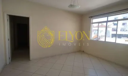 Casa com 2 quartos para alugar no Centro, Guaratinguetá 