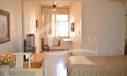 Apartamento com 3 quartos à venda na Rua Tonelero, Copacabana, Rio de Janeiro, 108 m2 por R$ 800.000