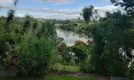 Chácara à Venda em Condomínio Lagoinha, Jacareí - SP