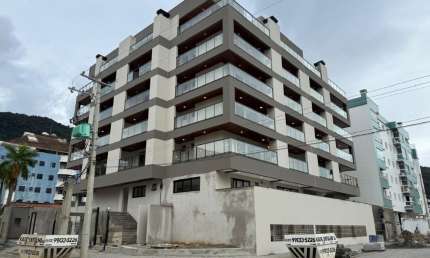 Lindo Apartamento com 1 suíte próximo a Praia das Toninhas