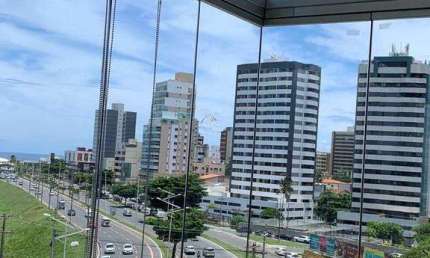 Apartamento com 3 quartos para alugar na Rua das Ubaranas, Amaralina, Salvador