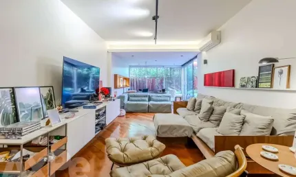Apartamento garden para locação em Alto de Pinheiros com 3 quartos, sendo 3 suítes, 130m²
