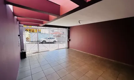 Casa tipo para locação em Parque Maria Domitila com 3 quartos, sendo 1 suíte, 200m²