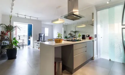 Apartamento tipo para locação em jaguaré com 1 quarto, sendo 1 suíte, 72m²