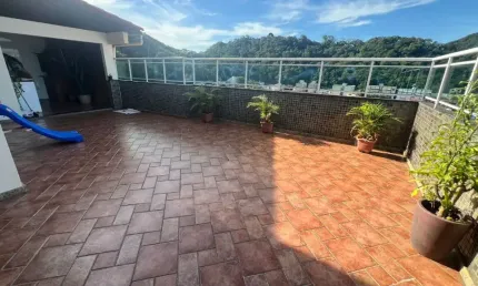 Casa com 14 quartos à venda na Rua Professora Zilda Andrade, 235, de Lourdes, Vitória