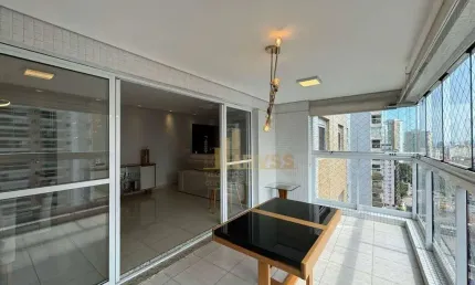 Belissimo Apartamento Alto Padrão com Varanda Gourmet – 2 Suítes – Lazer de Clube e Próximo à Praia!