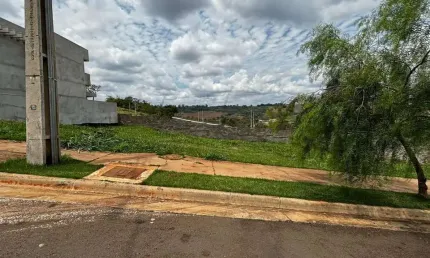 Terreno à venda no Gleba Simon Frazer, Londrina 