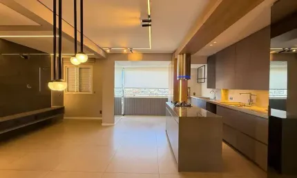 Apartamento á venda no Ed. Boulevard Village com planejados