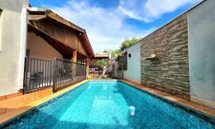 Jatobá - Casa no Condomínio Jatobá - Esquina grande