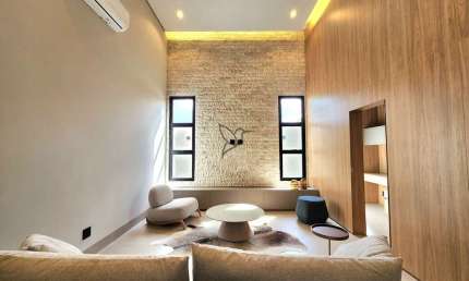 Alphaville I , II e III - Casa térrea de 258m² com 04 suítes à venda em condomínio - Alphaville
