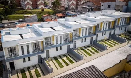 Casa com 2 dormitórios à venda, 72 m² por R$ 319.000,00 - Estação - Itaquaquecetuba/SP