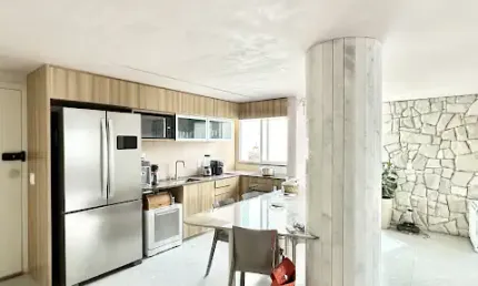 Apartamento duplex,  2 suítes, 2 vagas,  próximo ao SESI.