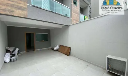 Sobrado com 2 dormitórios à venda, 115 m² por R$ 660.000,00 - Vila Curuçá - Santo André/SP