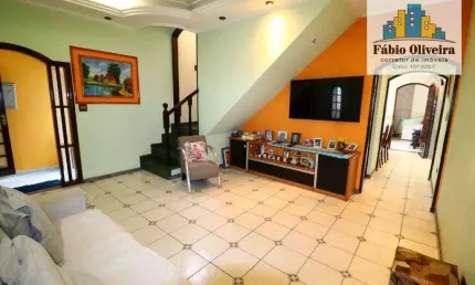 Sobrado com 4 dormitórios à venda, 291 m² por R$ 480.500,00 - Jardim Santo André - Santo André/SP