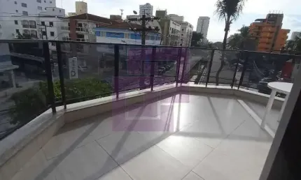 Apartamento à venda no bairro Vila Alzira em Guarujá/SP