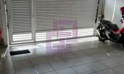 Sobrado à venda no bairro Vila Santa Rosa em Guarujá/SP