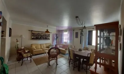 Apartamento à venda no bairro Vila Alzira em Guarujá/SP