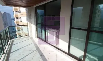 Apartamento à venda no bairro Vila Alzira em Guarujá/SP