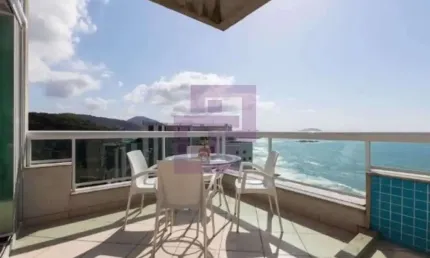 Apartamento à venda no bairro Vila Alzira em Guarujá/SP