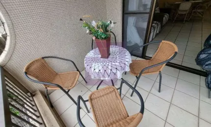 Apartamento à venda no bairro Jardim Las Palmas em Guarujá/SP
