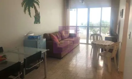 Apartamento à venda no bairro Vila Alzira em Guarujá/SP