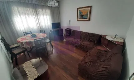 Apartamento à venda no bairro Vila Alzira em Guarujá/SP