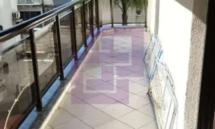 Apartamento à venda no bairro Loteamento João Batista Julião em Guarujá/SP
