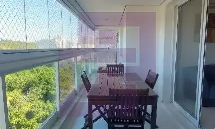 Apartamento à venda no bairro Jardim Astúrias em Guarujá/SP
