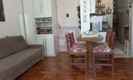 Kitnet / Stúdio à venda na Rua Mário Ribeiro, Pitangueiras, Guarujá