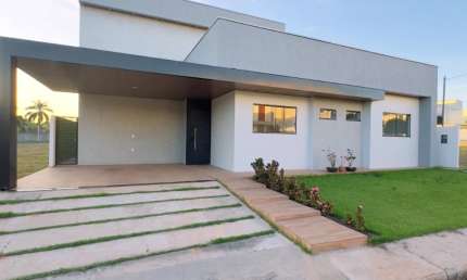 Casa em condomínio fechado com 3 quartos à venda na Avenida Pedro Neiva de Santana, João Paulo II, Imperatriz