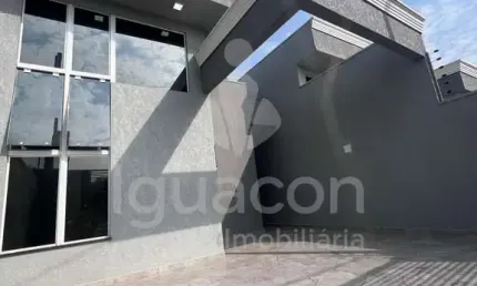 Casa com 02 Dormitórios sendo 01 Suíte e Churrasqueira no Jardim Buenos Aires