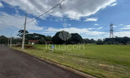 Terreno com 300m  em frente ao pesque pague Kipeixe em Três Lagoas
