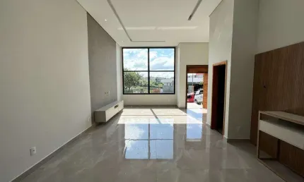 Belíssima residência á venda em condomínio villa real bragança paulista-sp.