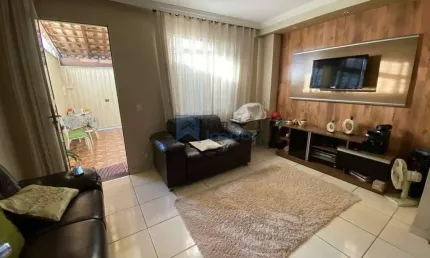 Casa com 2 quartos à venda no Diamante, Belo Horizonte 