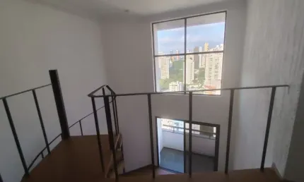 Linda Cobertura Duplex à venda com 3 quartos 2 vagas no melhor da Vila Andrade